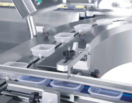 Horizontal Cup Food Packaging Assembly Line Cake Bread Feeding Tray Loading Packing