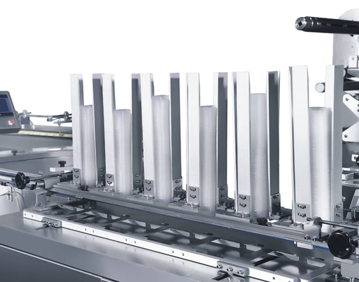 Horizontal Cup Food Packaging Assembly Line Cake Bread Feeding Tray Loading Packing