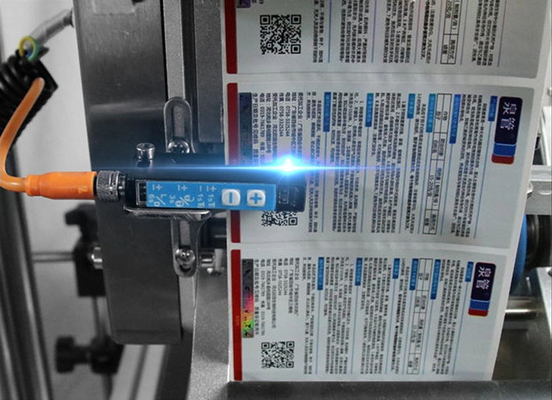 One Side Labelling Machine Detergent Automatic Box Packing Machine Self Adhesive Sticker